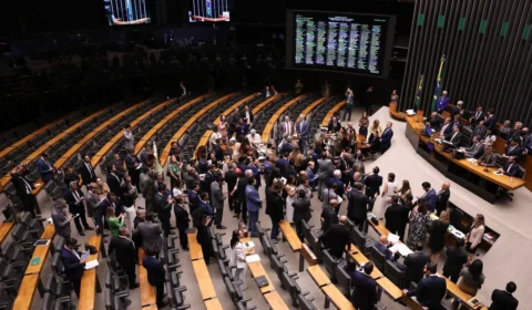 Congresso derruba veto de Lula e mantém PL da Dosimetria