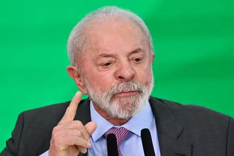 Na Alemanha, Lula vai pedir mais dinheiro a Merz para Fundo de Florestas