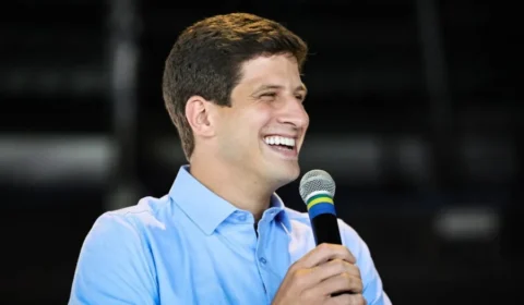 João Campos lidera 1º turno em PE com 50% das intenções de voto; Raquel Lyra tem 38%