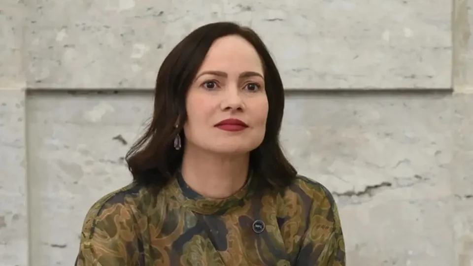 Servidora Ana Cristina Viana assume comando do INSS