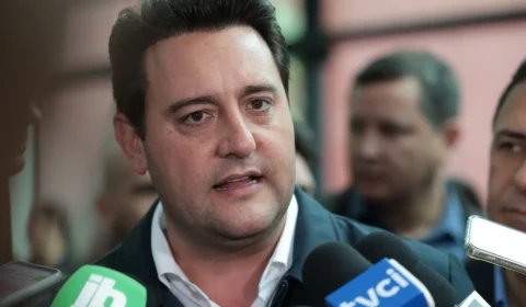 Ratinho Junior filia rival das eleições de 2024 para integrar chapa contra Moro