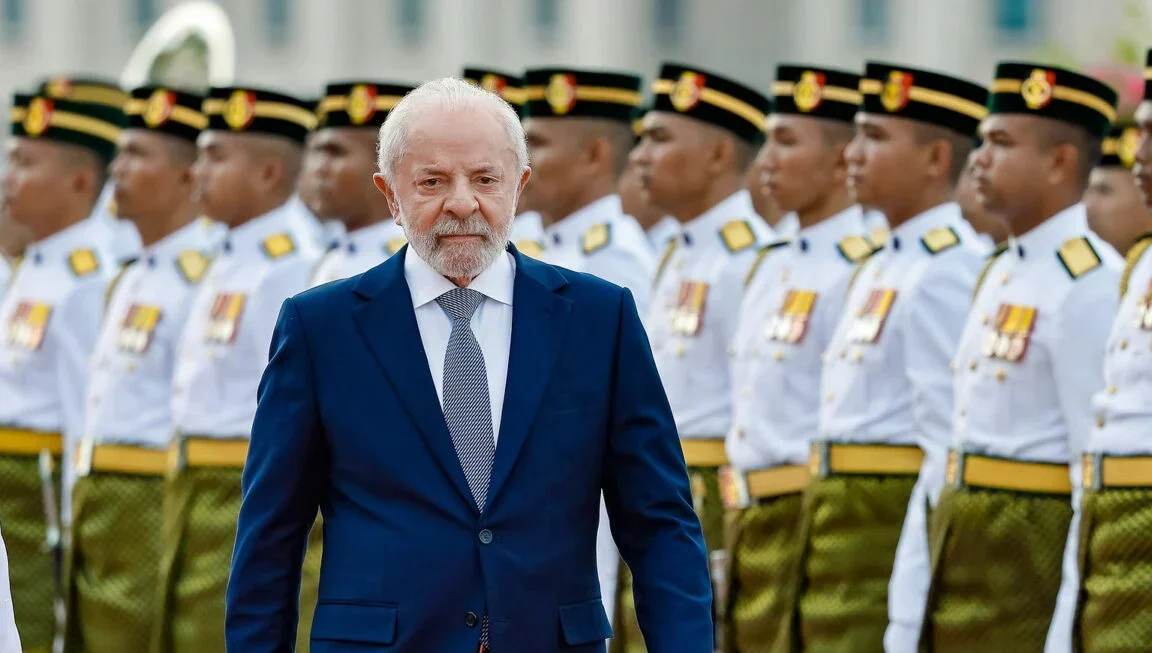 Datafolha mostra que eleição é entre petismo e antipetismo, avaliam analistas