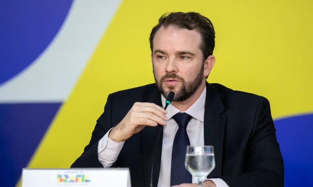 Durigan se reúne com bancos para destravar programa de renegociação de dívidas