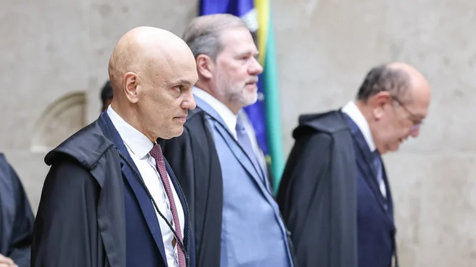 Decisão de Moraes sobre delações surpreende ministros do STF