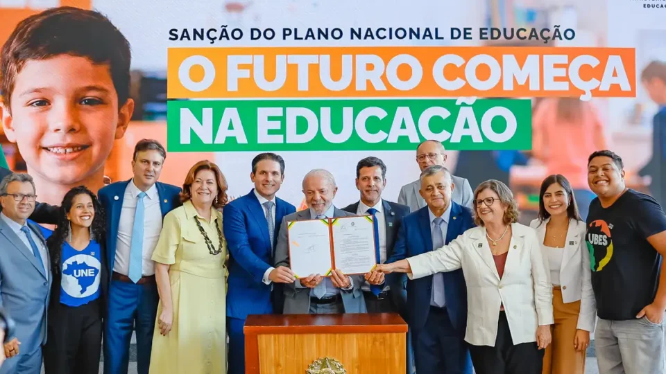 Plano Nacional de Educação é marco para o país, dizem especialistas