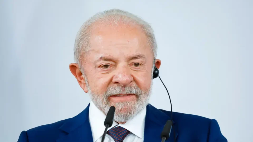 Lula intensifica na pré-campanha contrapontos a Donald Trump