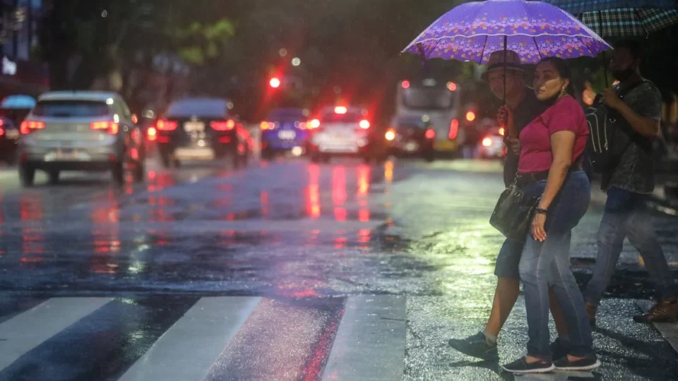 Chuva deve atingir regiões Norte e Nordeste do país; veja previsão