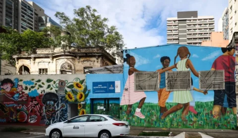 Famílias se mobilizam contra documentário do Brasil Paralelo gravado em creche de SP