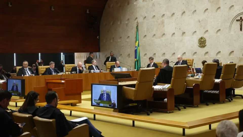 Juízes pedem ao STF mais prazo para aplicar novas regras que limitam supersalários