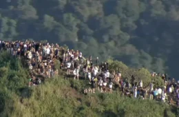 Turistas começam descer Morro do Vidigal após tiroteio