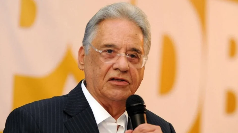 Filhos de FHC obtêm na Justiça interdição do ex-presidente