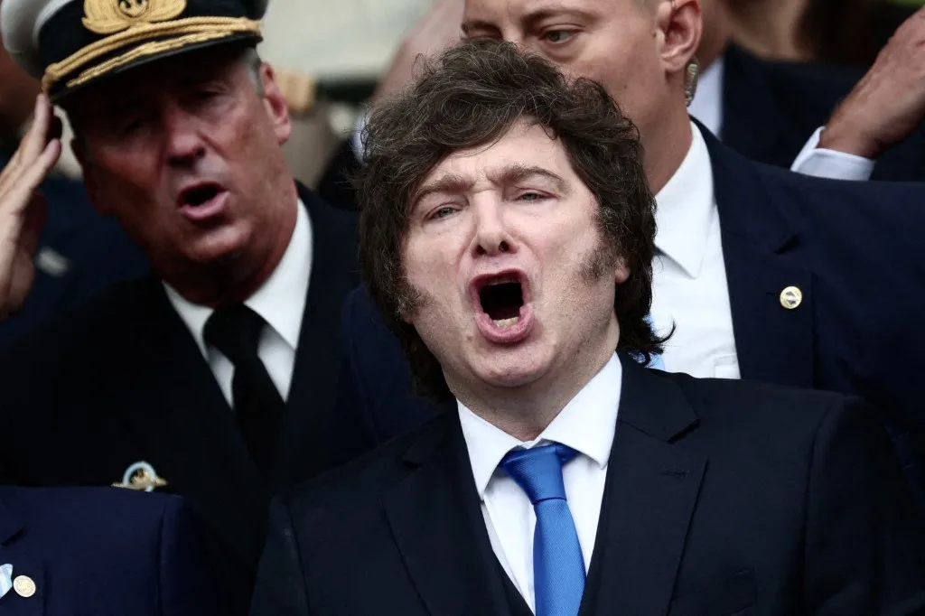 Milei declara diplomata iraniano ‘persona non grata’ e ordena saída da Argentina