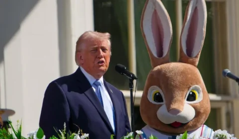 Trump chama iranianos de ‘animais’ e minimiza risco de crime de guerra