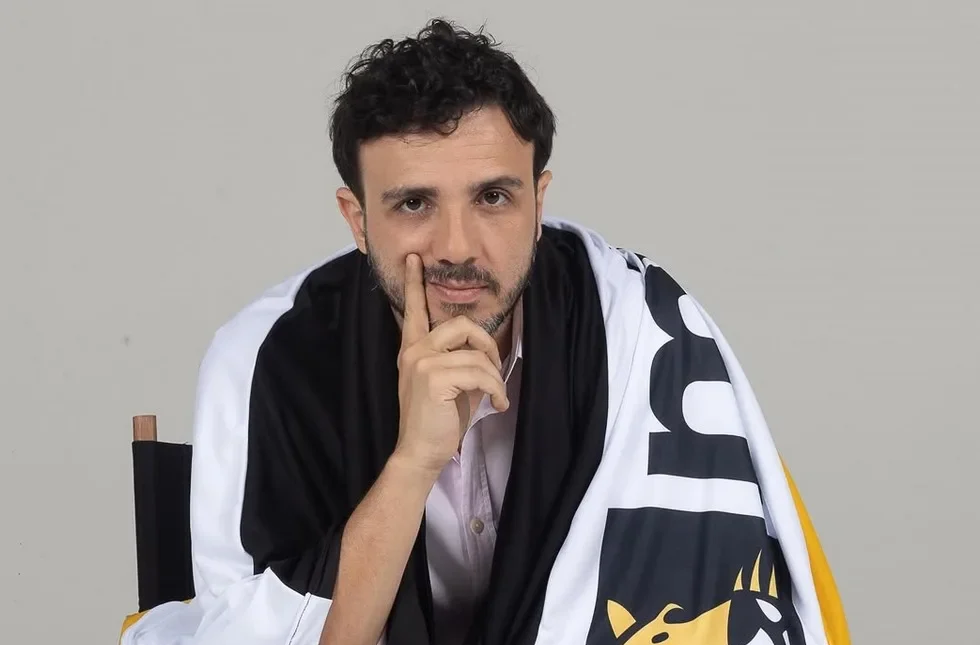 Pré-candidato do MBL acumula R$ 1,1 milhão em dívidas com União e Previdência Pré-candidato do MBL acumula R$ 1,1 milhão em dívidas com União e Previdência