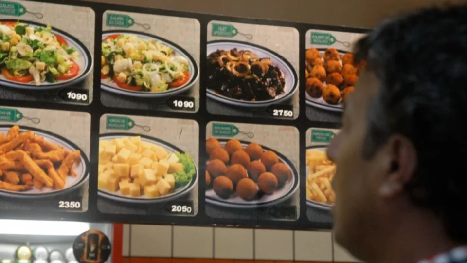 Inflação de alimentos: entenda por que comer no Brasil ficou tão caro