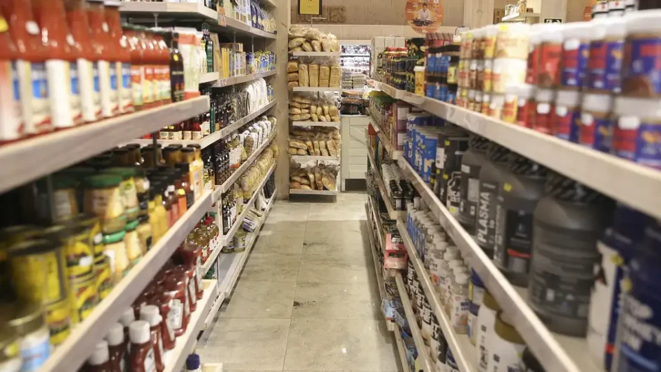 ONU projeta nova alta nos preços dos alimentos até o fim de 2026