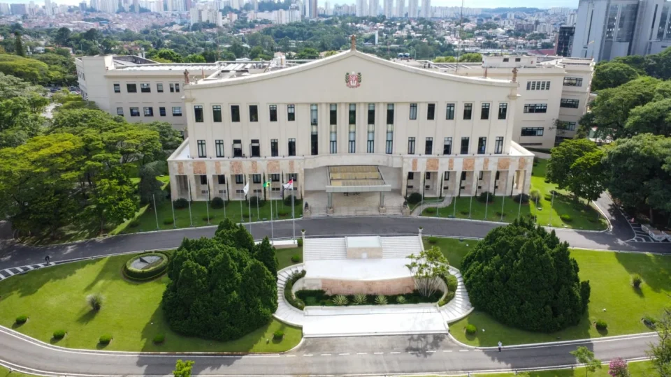 Integrante do PCC usou Palácio dos Bandeirantes para pousar helicóptero, diz jornal
