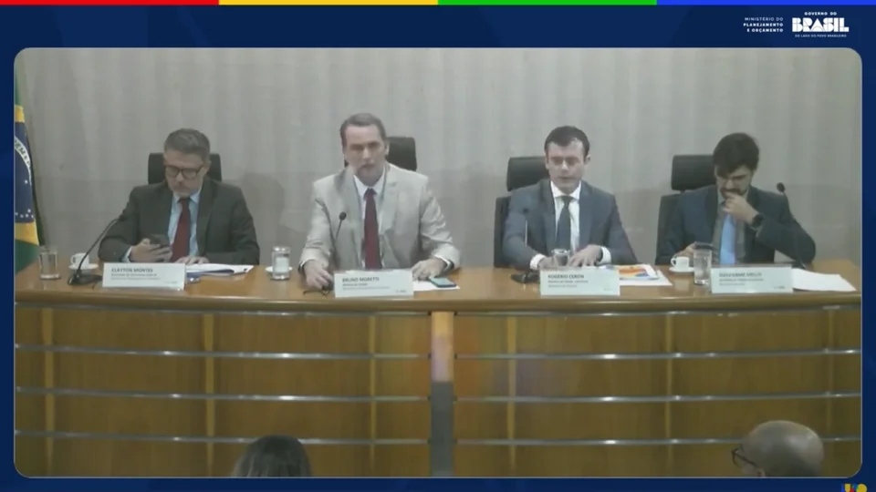 Governo envia PLDO ao Congresso com meta fiscal de superávit de 0,5% do PIB