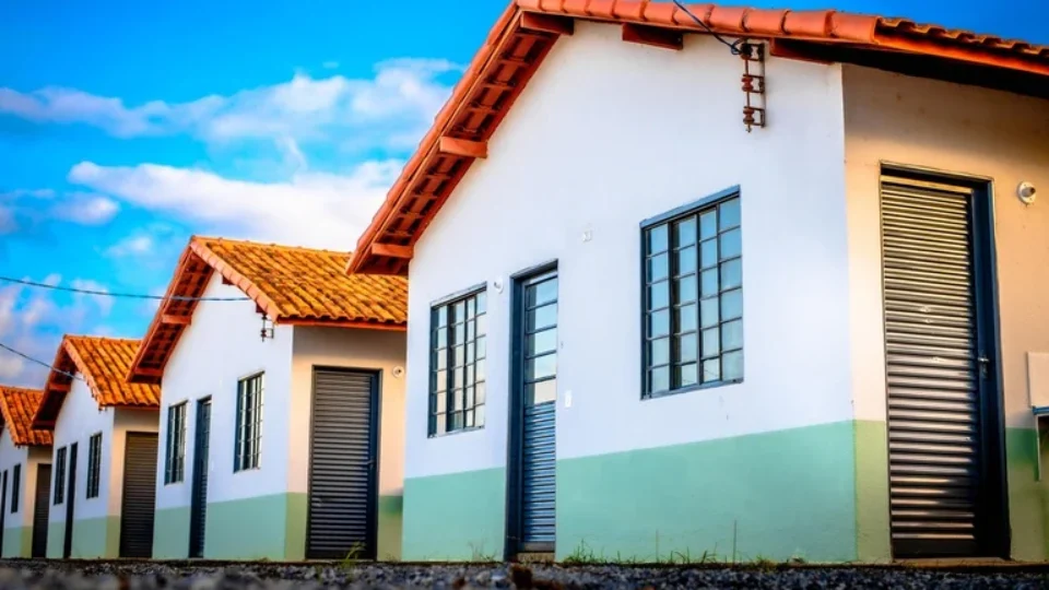 Novas regras do Minha Casa, Minha Vida facilitam acesso da classe média; veja detalhes