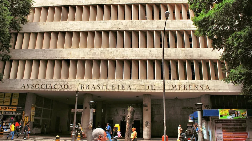 Comitês antifascistas são lançados na ABI, no Rio de Janeiro