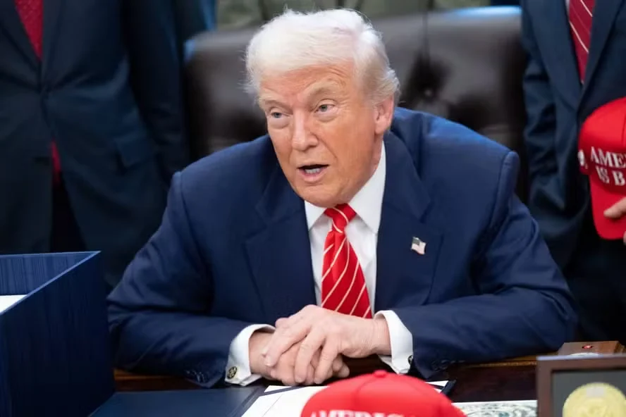 Ex-diretor da CIA pede destituição de Trump por ‘instabilidade mental’