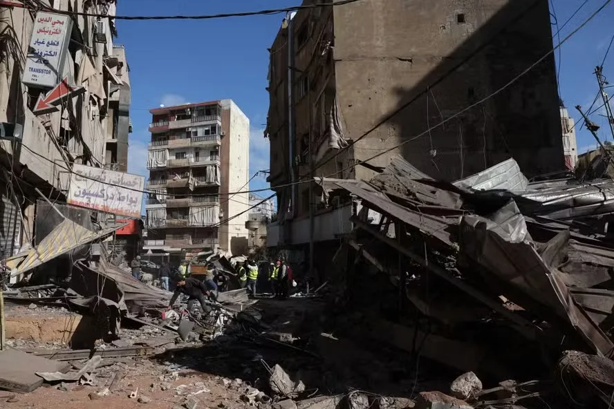 Destruição de Beirute, no Líbano, após ataque de Israel. — Foto: AFP