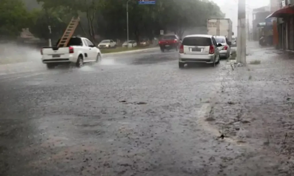 Chuva forte deve deixar Rio Grande do Sul e Norte em alerta; confira a previsão do tempo 