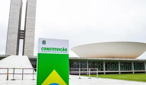 Garantia de direitos ou barbárie