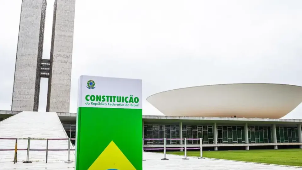 Garantia de direitos ou barbárie