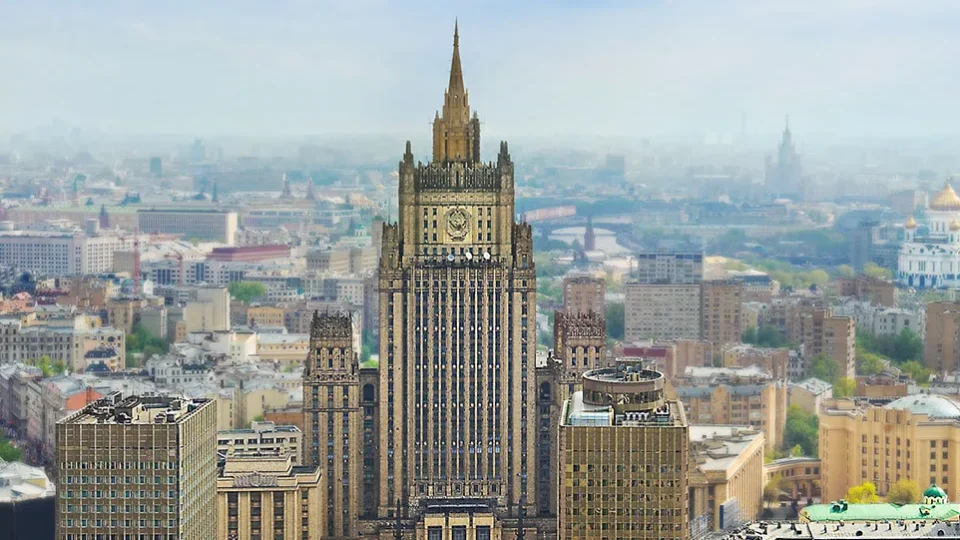 Abordagem agressiva dos EUA sofreu ‘derrota esmagadora’, diz Rússia