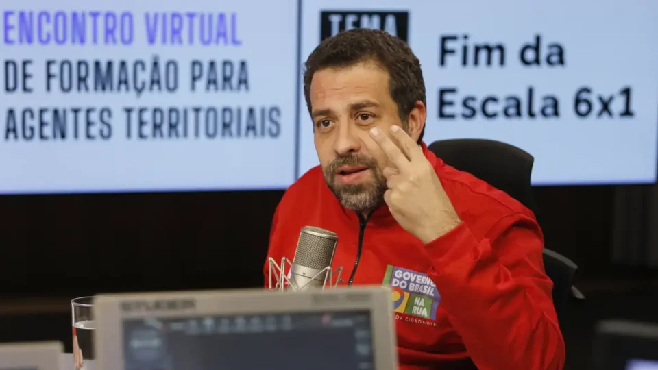 Boulos diz que fim da escala 6 por 1 é ‘para agora’