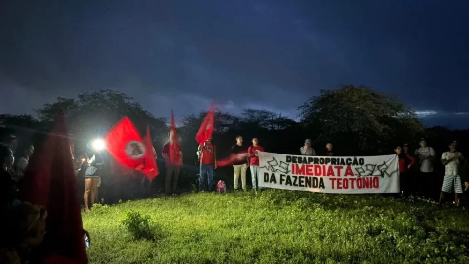 30 anos do Massacre de Eldorado do Carajás: MST ocupa fazenda no sertão do Ceará