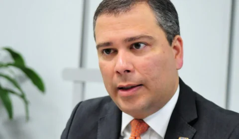 Ex-chefe do BRB é levado à Papuda após prisão em operação da PF