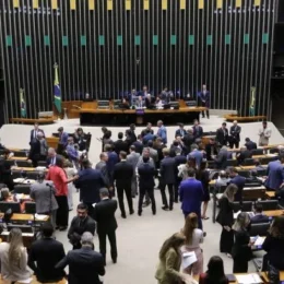 Câmara dos Deputados aprova primeira ‘pauta-bomba’ do ano; veja o que está em jogo