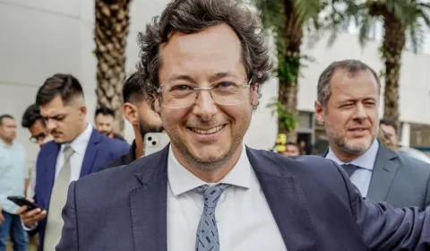Ex-secretário de Bolsonaro atua na defesa de Vorcaro com pagamentos de R$ 3,8 milhões