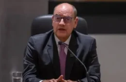 Governo do RJ exonera 156 cargos na Casa Civil em edição extraordinária