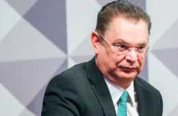 Após apoiar emenda das 52h, PL tenta usar escala 4×3 para travar PEC da 6×1