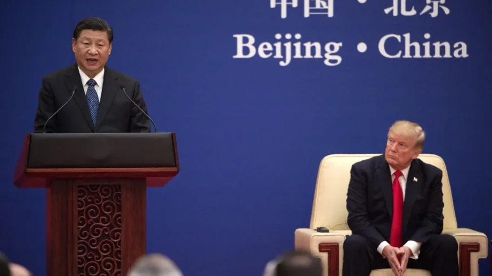 China confirma visita oficial de Trump de 13 a 15 de maio para encontro com Xi Jinping