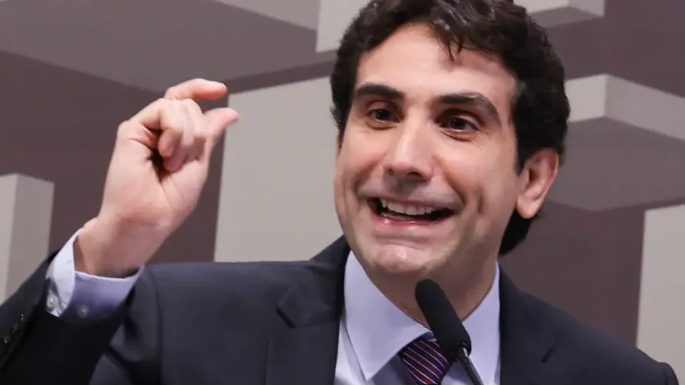 No caso Master, problema não é captação, mas destino dos recursos, afirma Galípolo