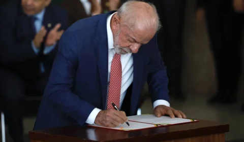 Big techs criticam decretos de Lula sobre redes sociais e pedem revisão pelo STF