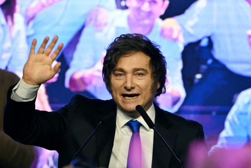 Milei corta programas para pessoas com deficiência  na Argentina e alega ‘desperdícios’
