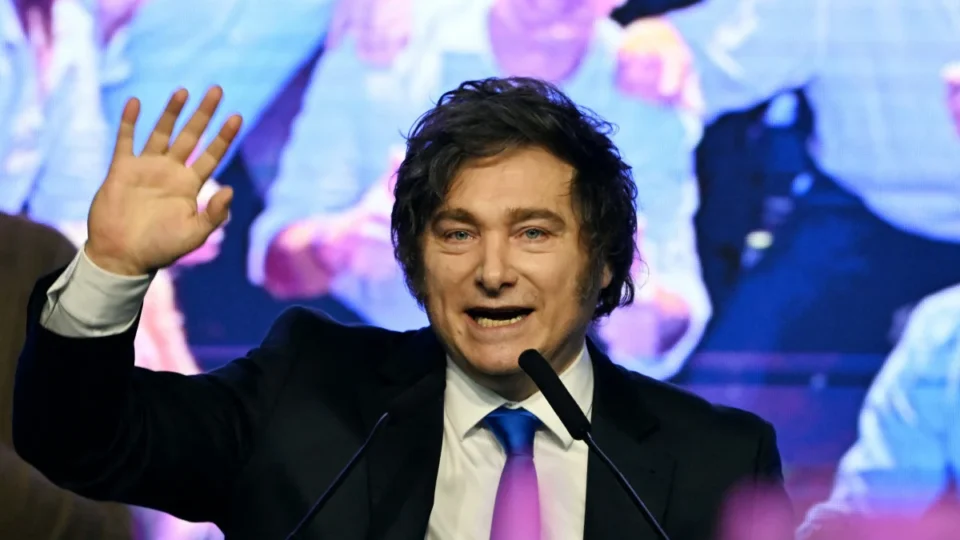 Milei corta programas para pessoas com deficiência  na Argentina e alega ‘desperdícios’