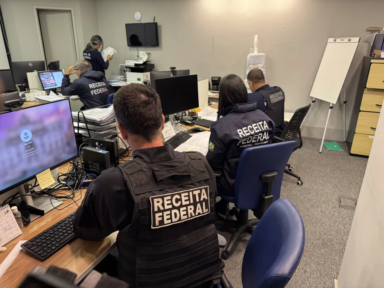 Operação Fluxo Oculto