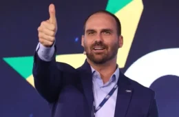 Eduardo Bolsonaro mora em mansão de R$ 6 milhões no Texas, diz site