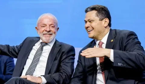 Alcolumbre pede agenda com Lula para restabelecer relação após derrota de Messias