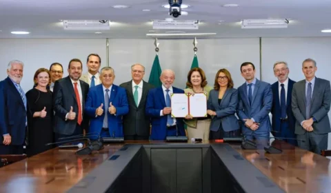 A MPV 1357 não zera a taxa das blusinhas. Transfere o poder de zerá-la