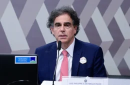 Presidente do TST quer cortar salário de juiz que faltar à sessão para dar palestra