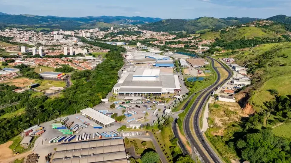 Fábrica da Ypê tinha falhas de higiene; bactéria foi achada em produtos de limpeza