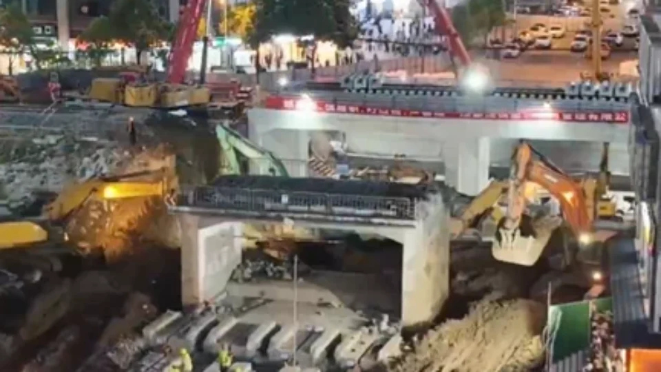 China constrói viaduto de 2,5 mil toneladas em apenas 24 horas e viraliza nas redes