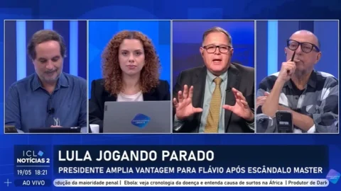 A entrevista coletiva que Flávio Bolsonaro deu hoje (19) foi uma cena de terror para aliados